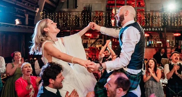 Corra Music - Wedding Ceilidh & Covers Band, Edinburgh Wedding